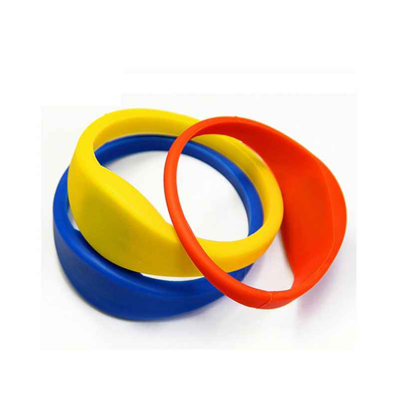 RFID wristband tags